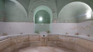 Обществена баня в Старозагорски минерални бани – снимка 8